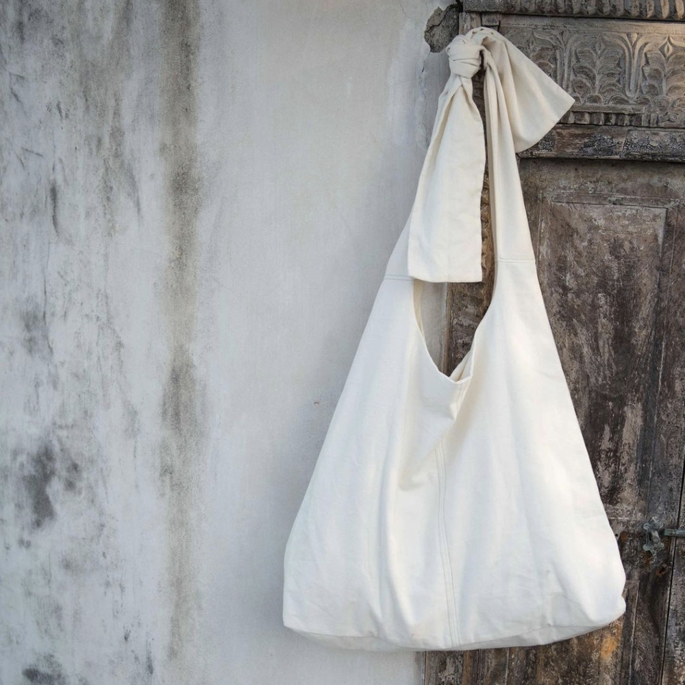 Arraei Collective Atlas Tote